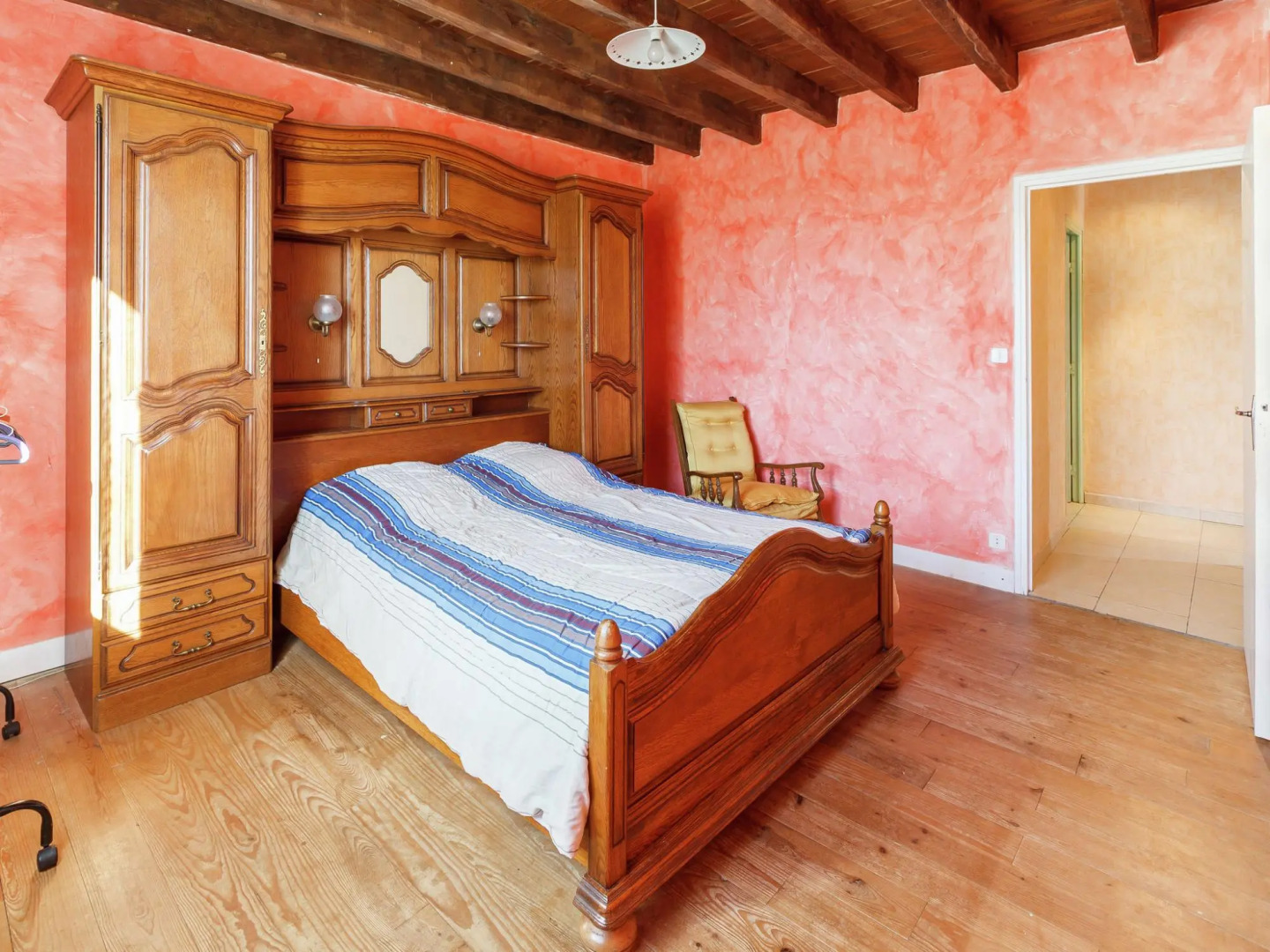 Luxury Holiday Home in Prats-du-périgord With Swimming Pool