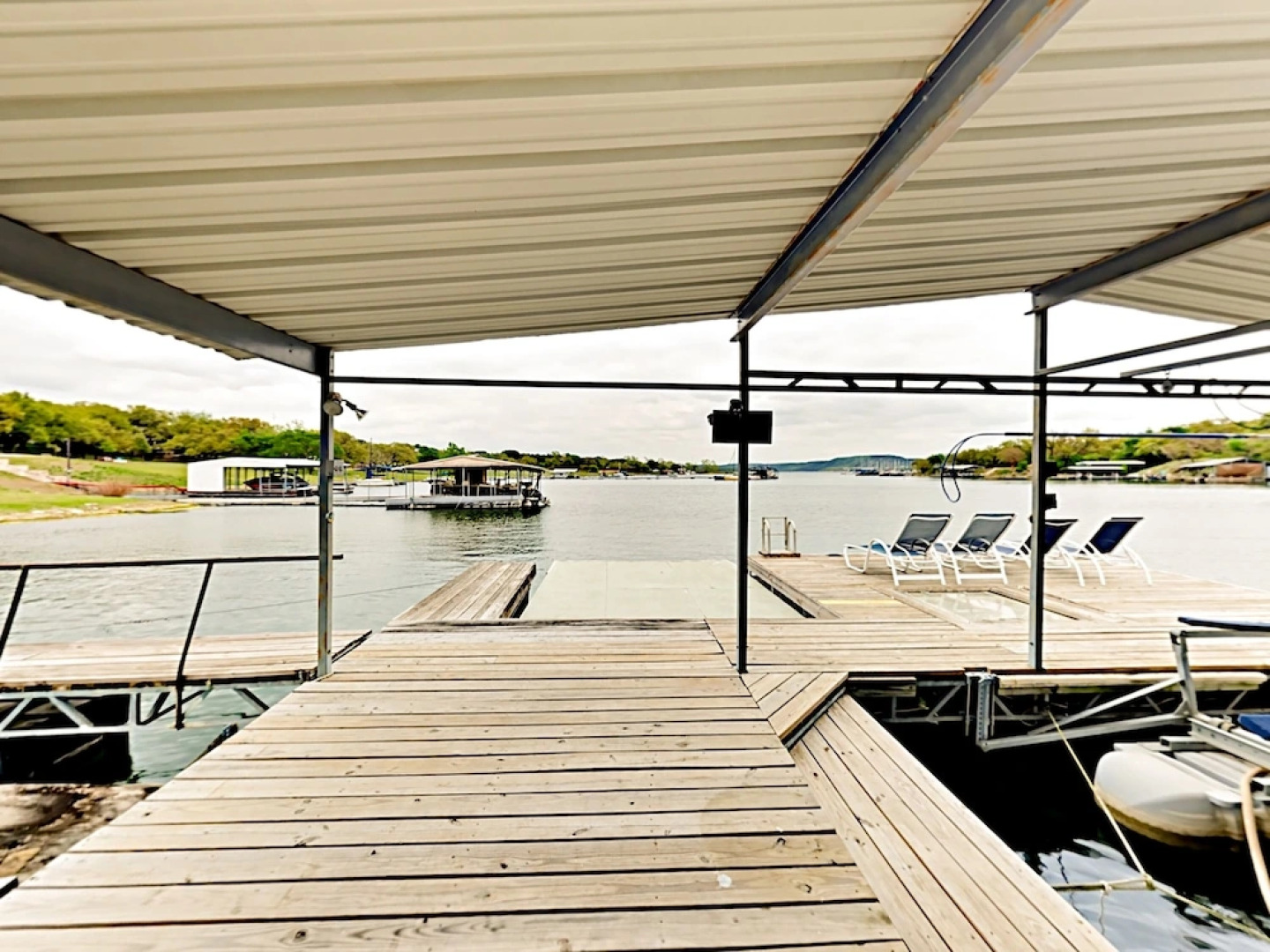 Huge Lake Travis - 4 Bedroom Home