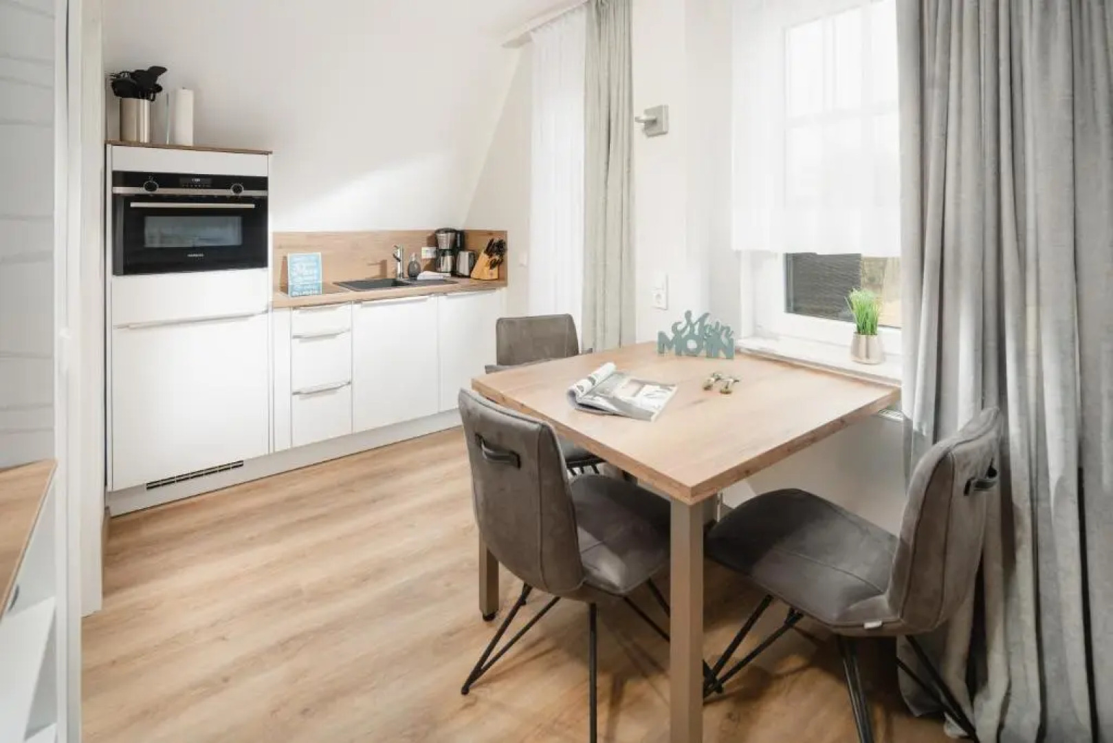 Winkelschiffchen IV mit Sauna