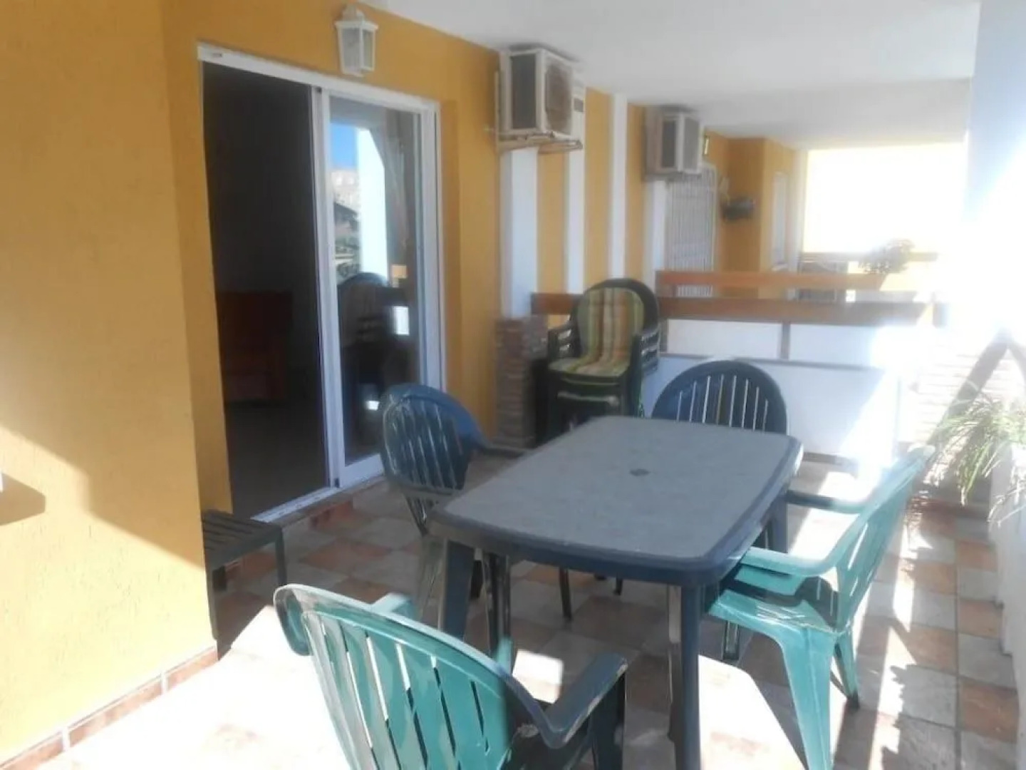 Bali Bl. 4 1º pta 4