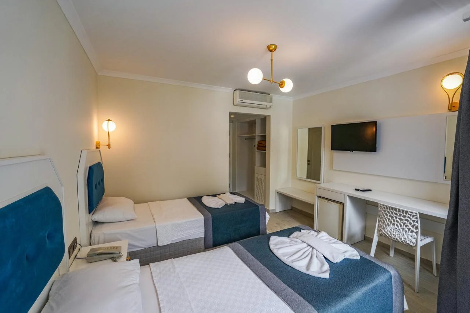 Blue Pearl Aparthotel