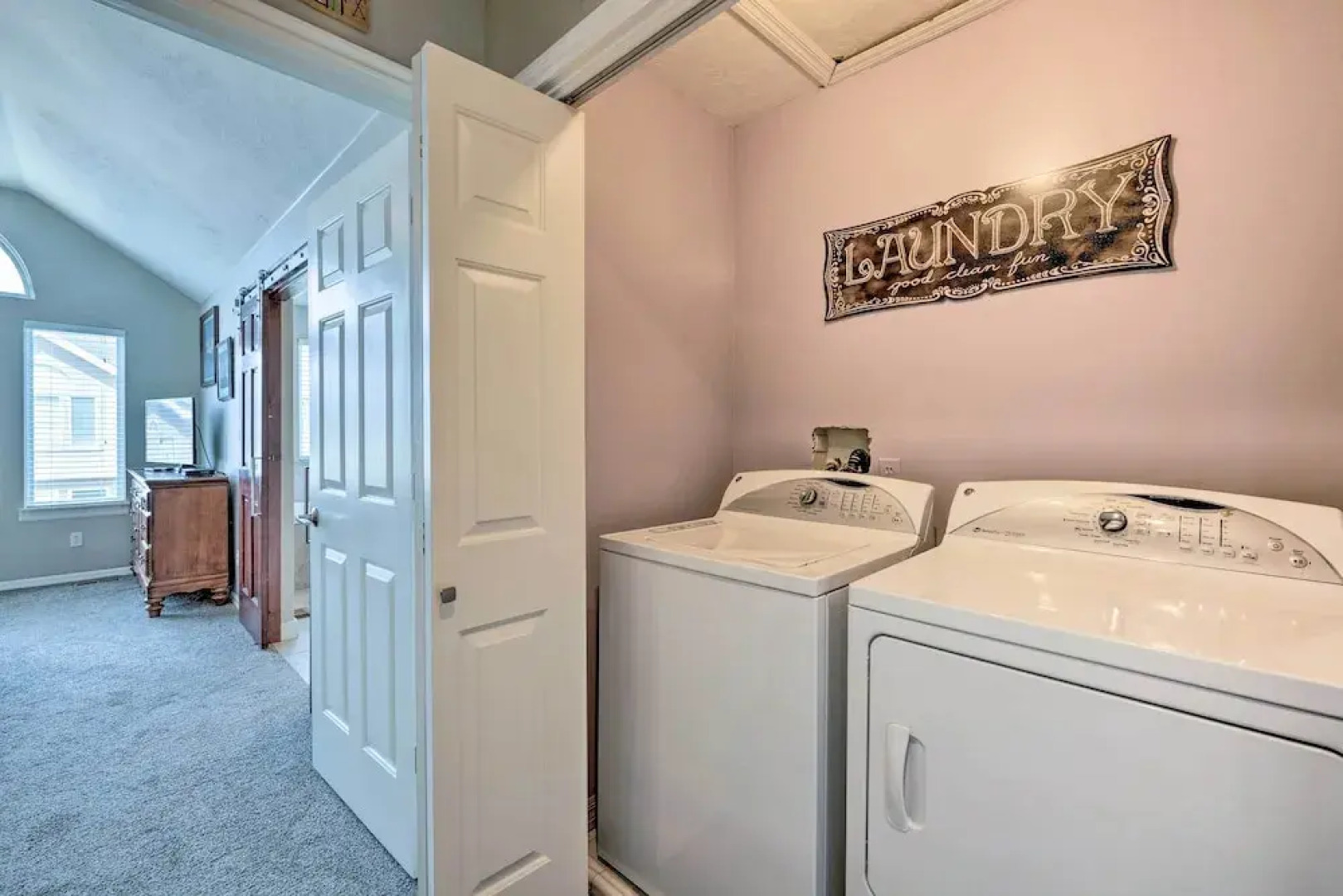 Wasatch R & R Townhome w/ Grill ~ 11 Mi to Alta!