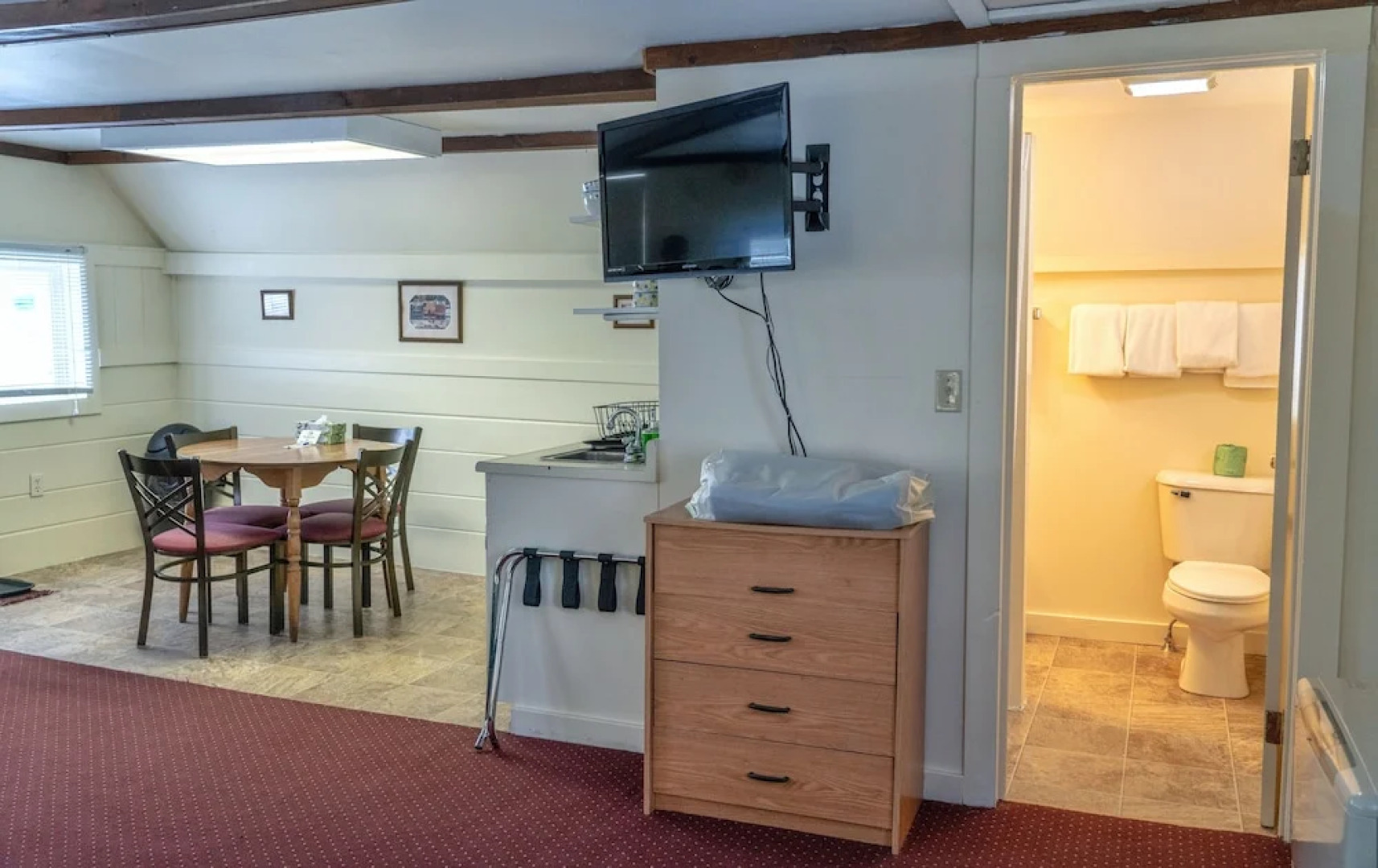 Mount Whittier Motel