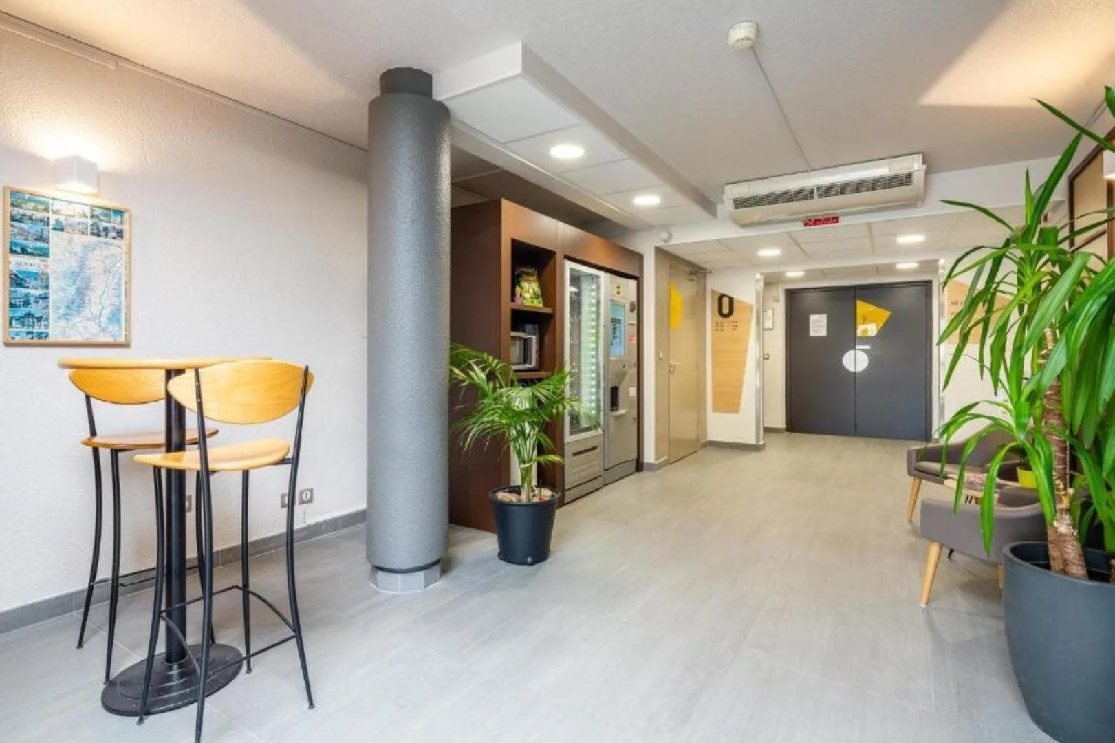 B&B HOTEL Strasbourg Nord Artisans