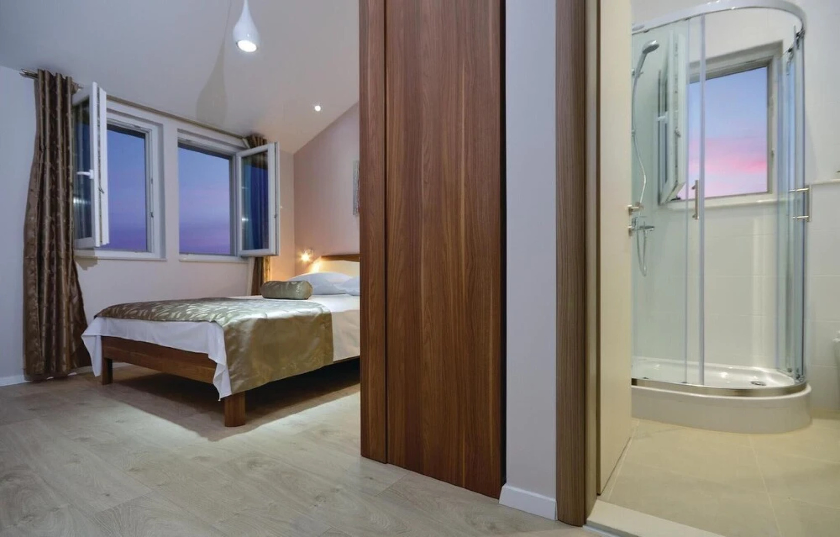 Awesome Home in Makarska With Wifi and 4 Bedrooms