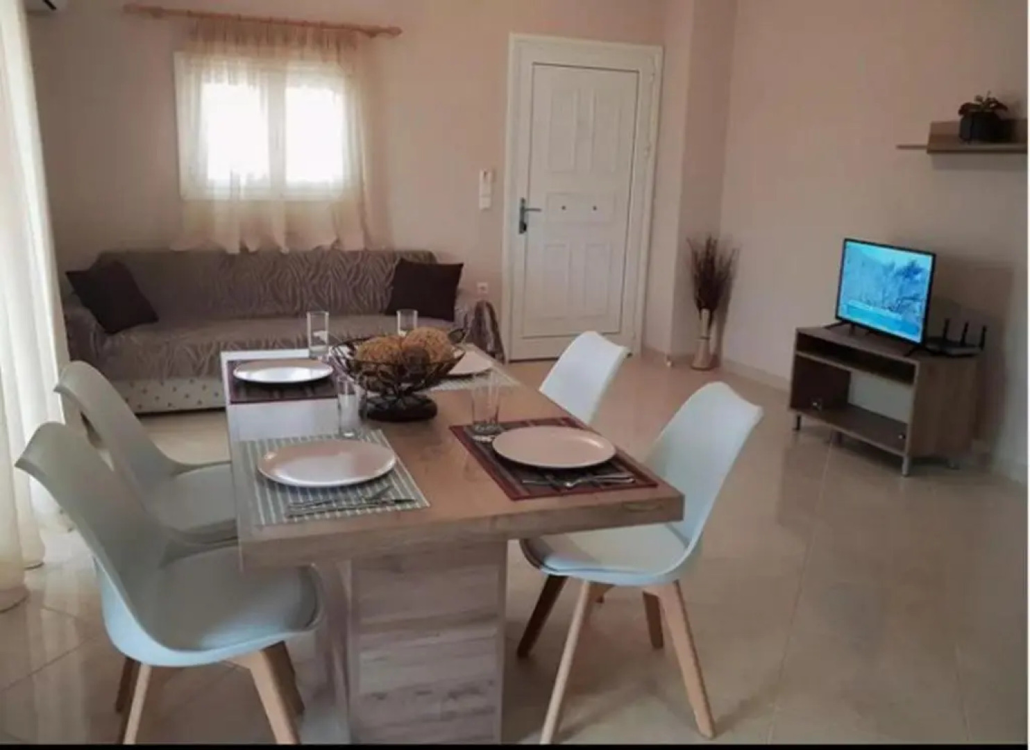 Paschali apartment with 2 bedrooms in Ammoudia