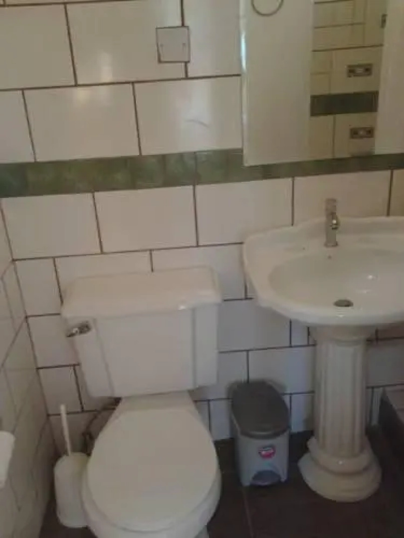 Big Sands Bay Garden Apartment