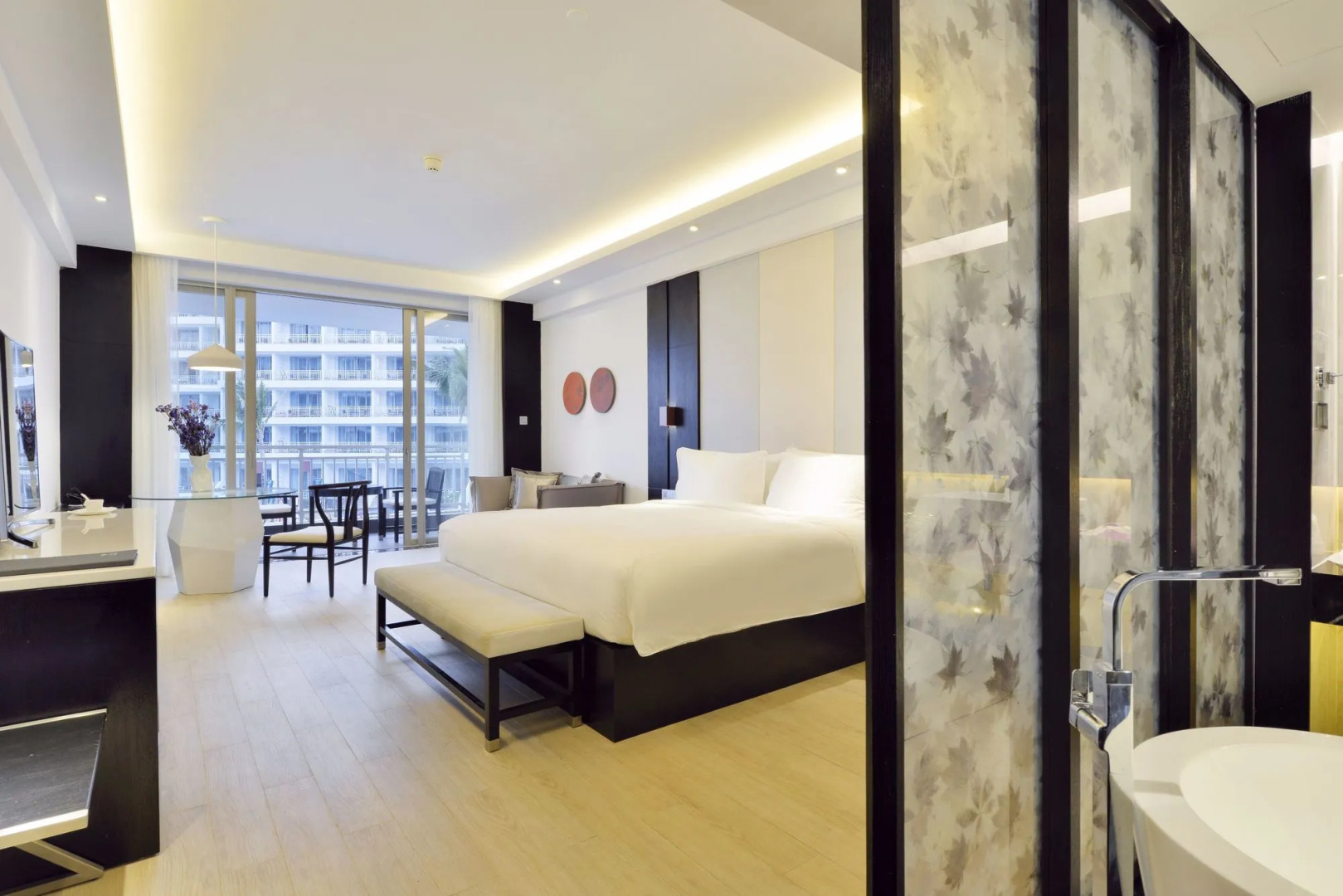 Курорт Palace Resort Yalong Bay Sanya-Villa