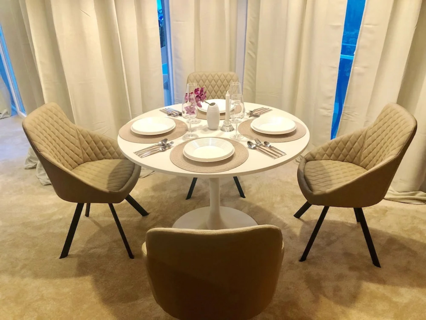 Bucharest Apartments DeLuxe