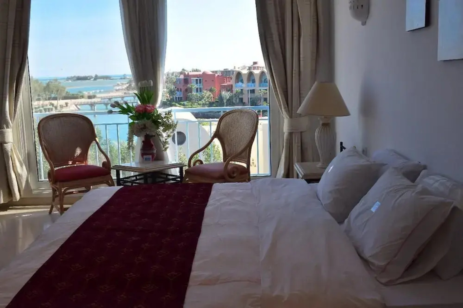 Amazing Penthouse with Sea and Roof Pool