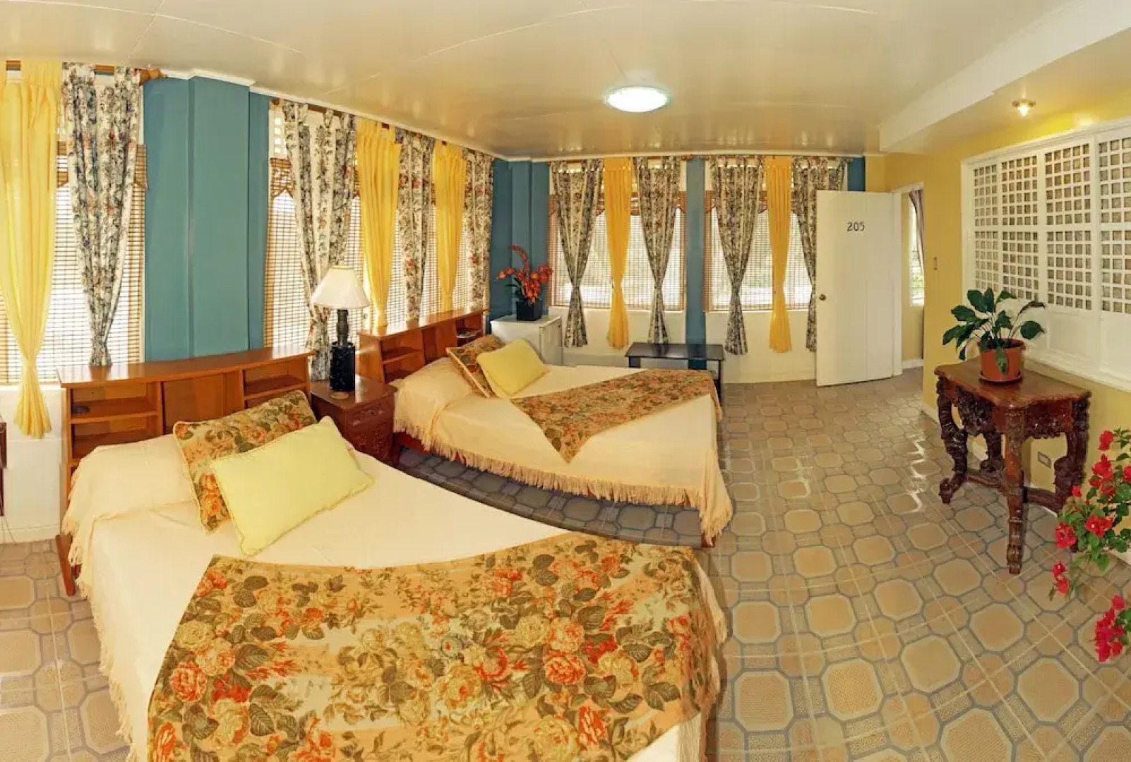 Sea of Dreams Resort