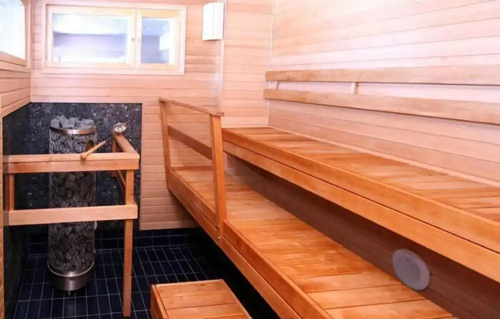 Äijälän Rusti Paratiisisaari