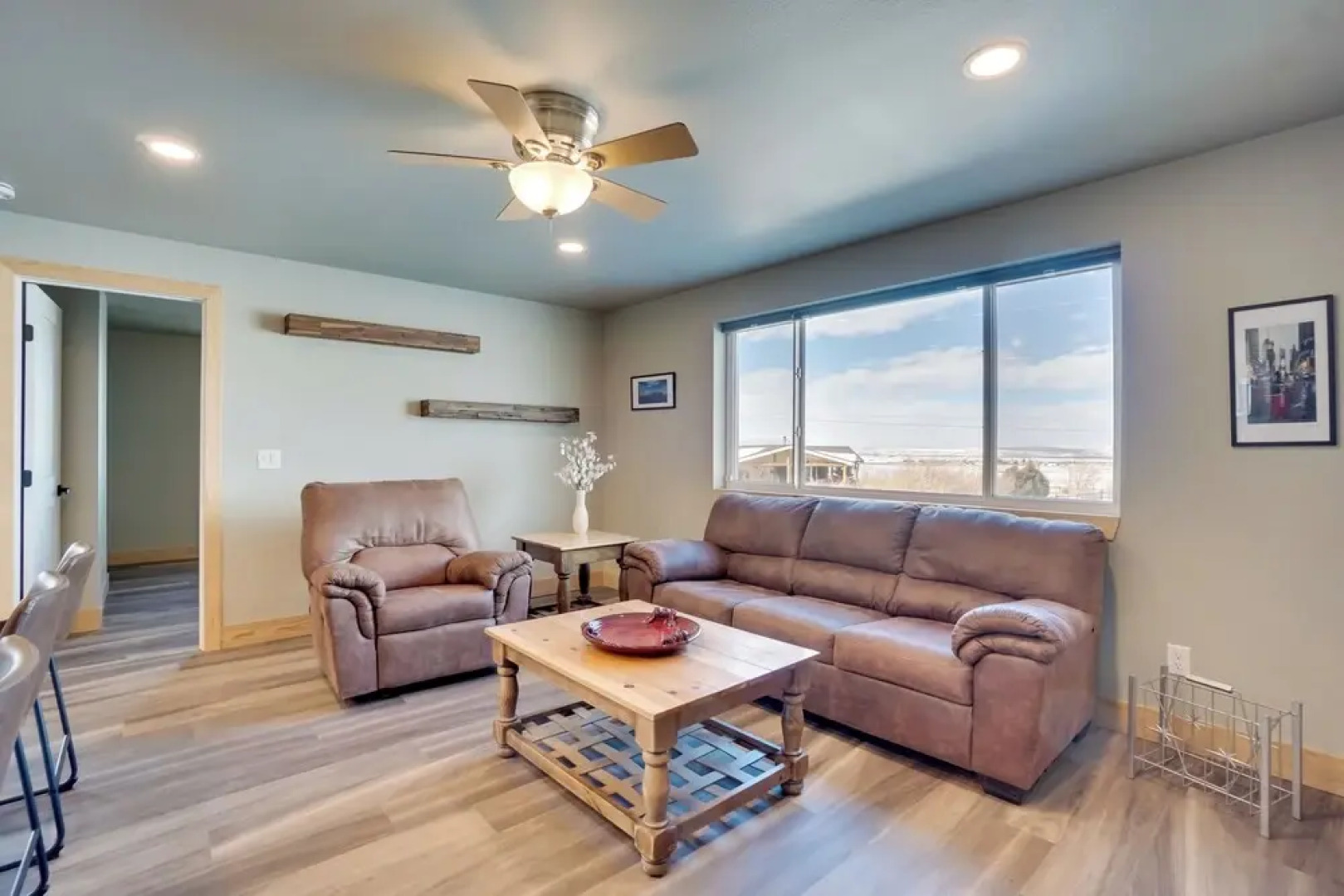 Saratoga Retreat ~ 3 Mi to Saratoga Lake!