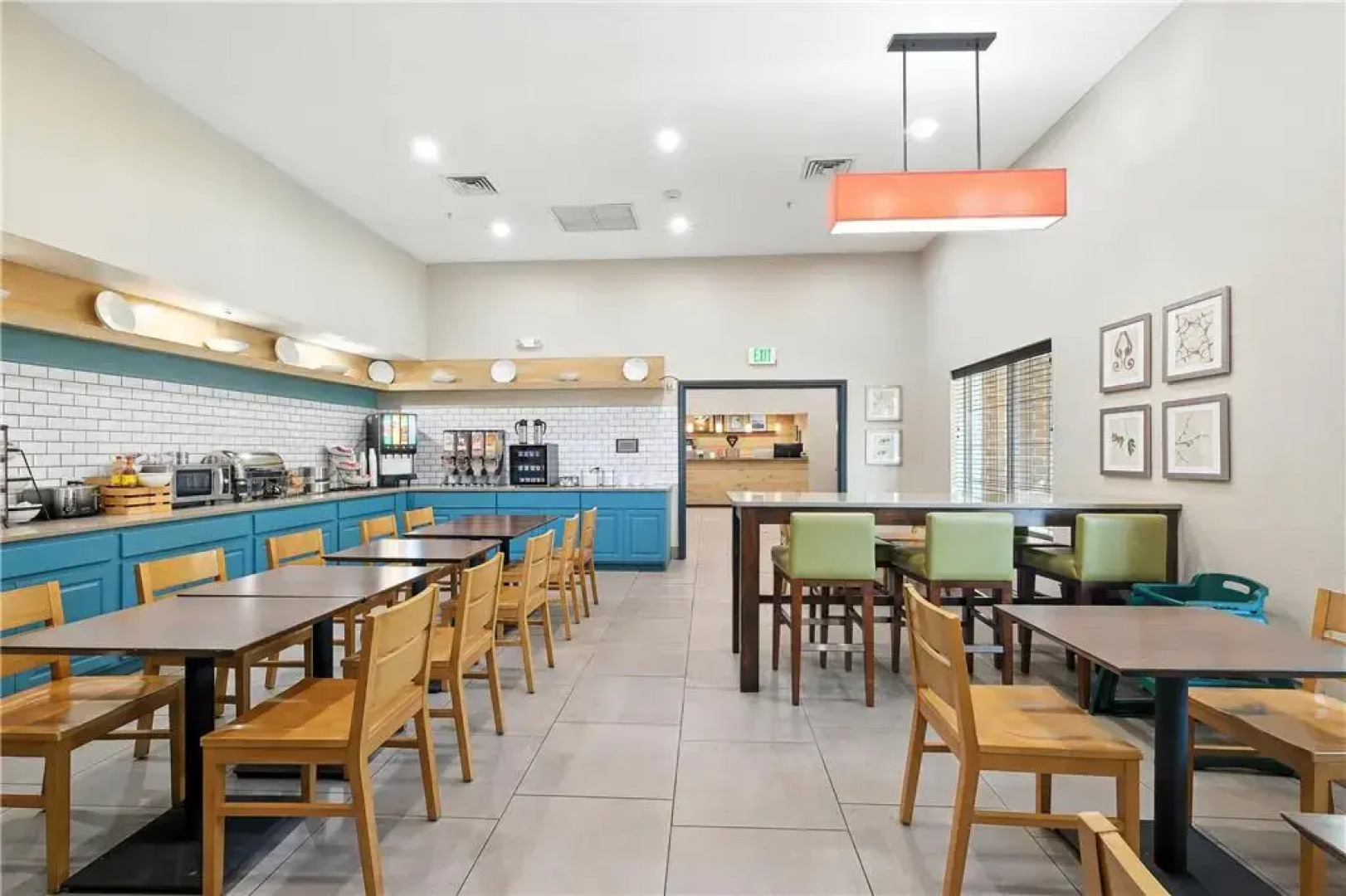 Country Inn & Suites by Radisson, Merrillville, IN