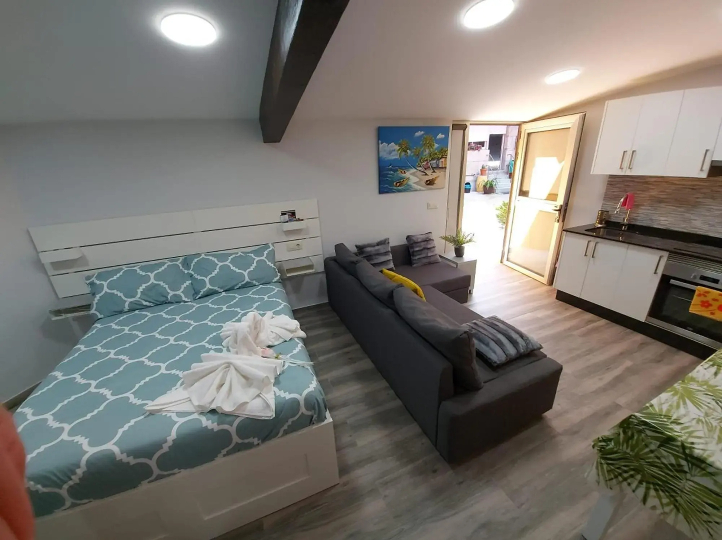Apartamento con Patio cerca de la playa