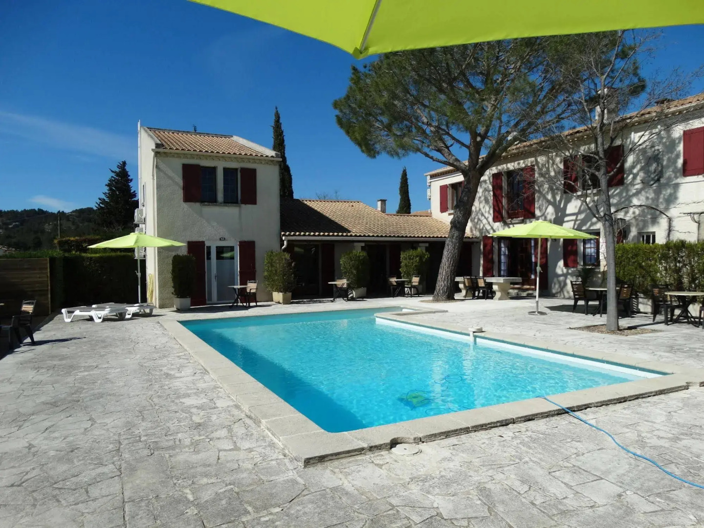 Le Mas des Amandiers