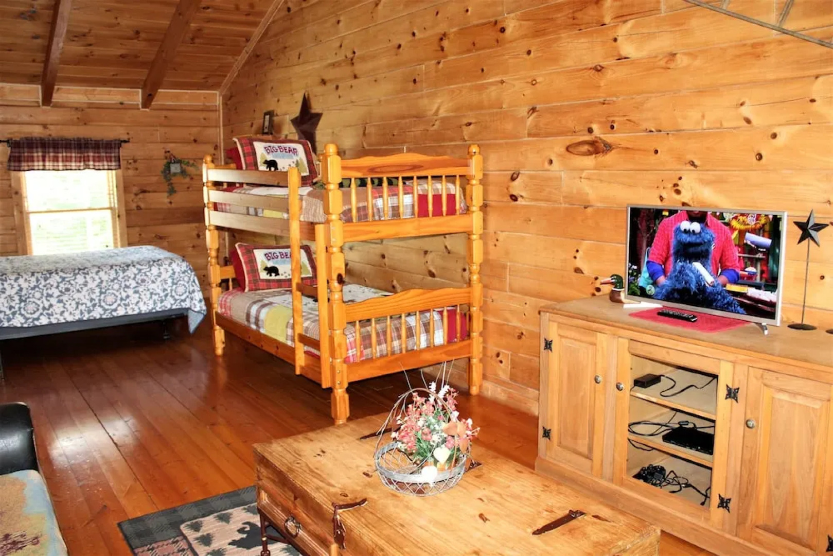 Heavens View - 2 Br Cabin