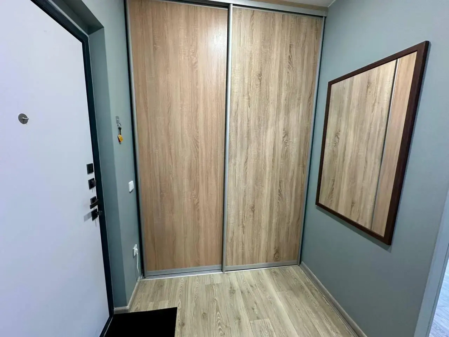 Апартаменты на территории Гусарская 6