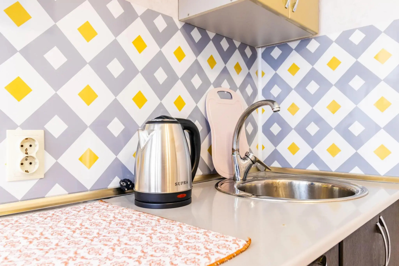 Апартаменты на улице Пичугина 6