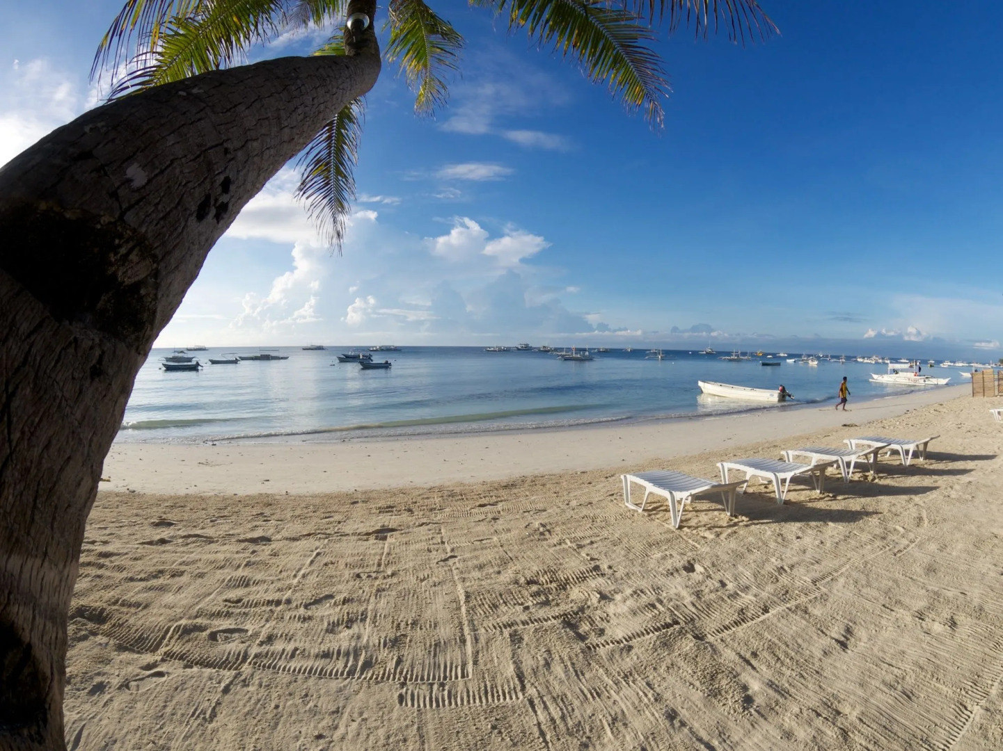 Alona Vida Beach Resort