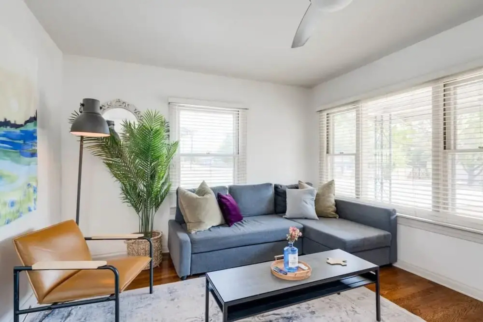 5 2 two Kings hot tub Firepit 16min to Wine Trail Nearby Pickleball Courts Pool