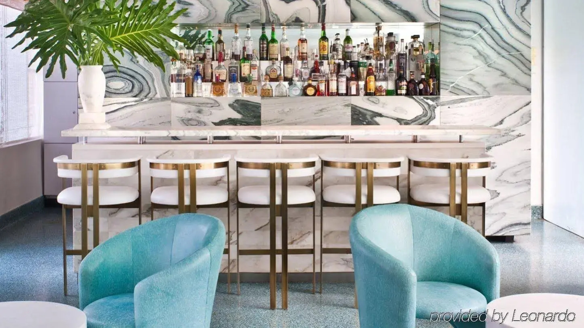 Avalon Hotel Beverly Hills, a Member of Design Hotels