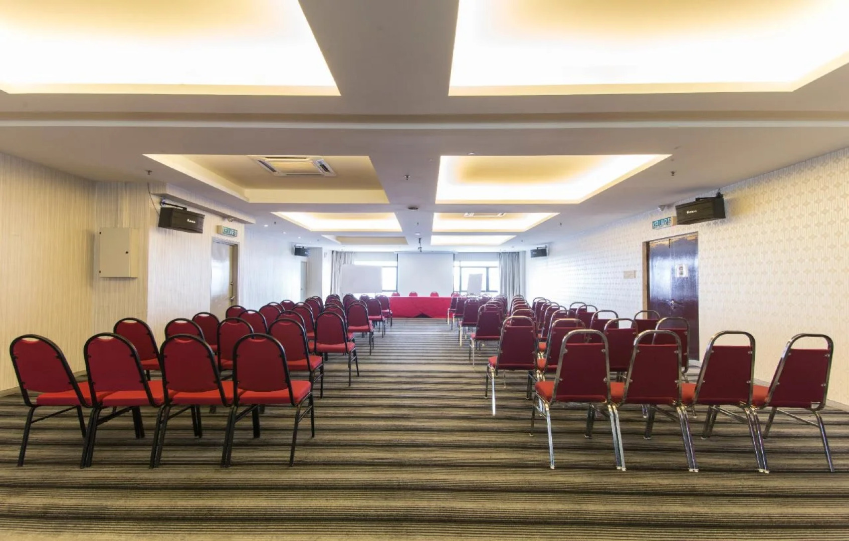 Signature Hotel @ Puchong Setiawalk