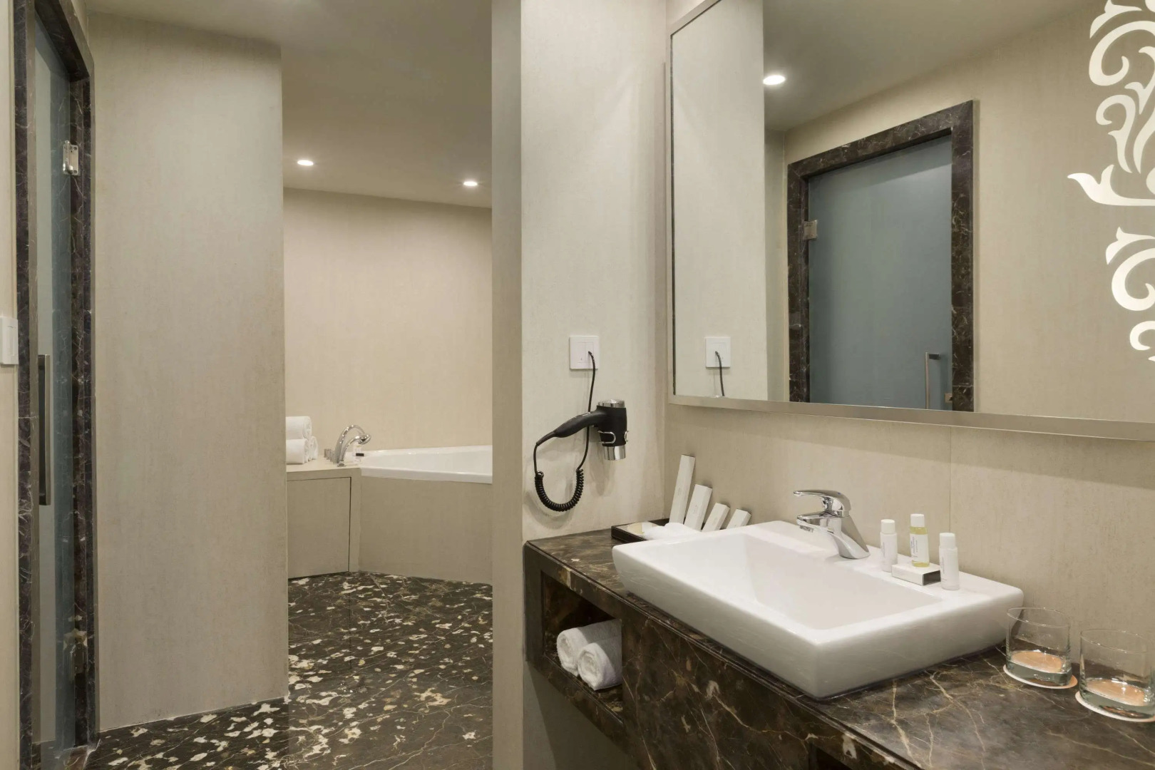 Howard Johnson by Wyndham Bengaluru Hebbal