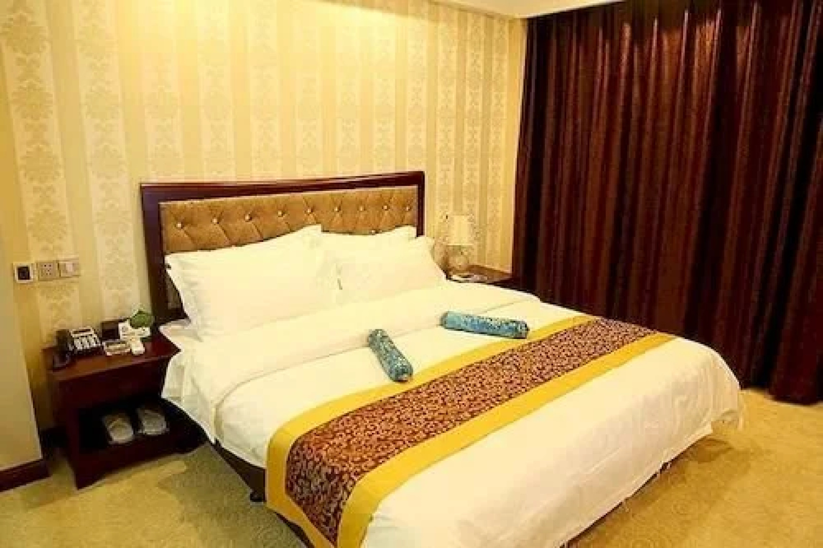 Nanlin Holiday Hotel