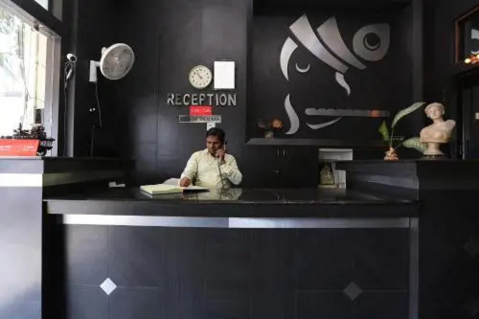 OYO 23163 Hotel Krishna