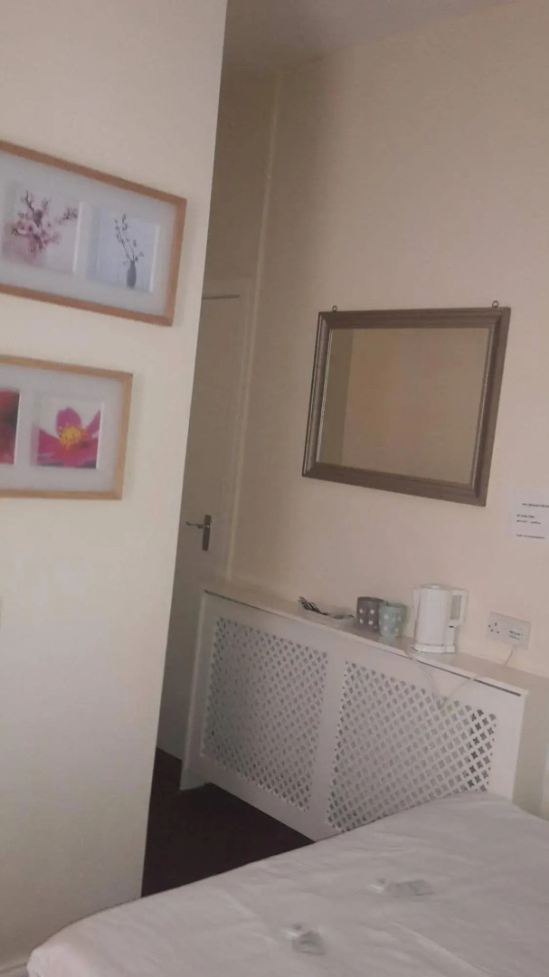 The Cressington Hotel