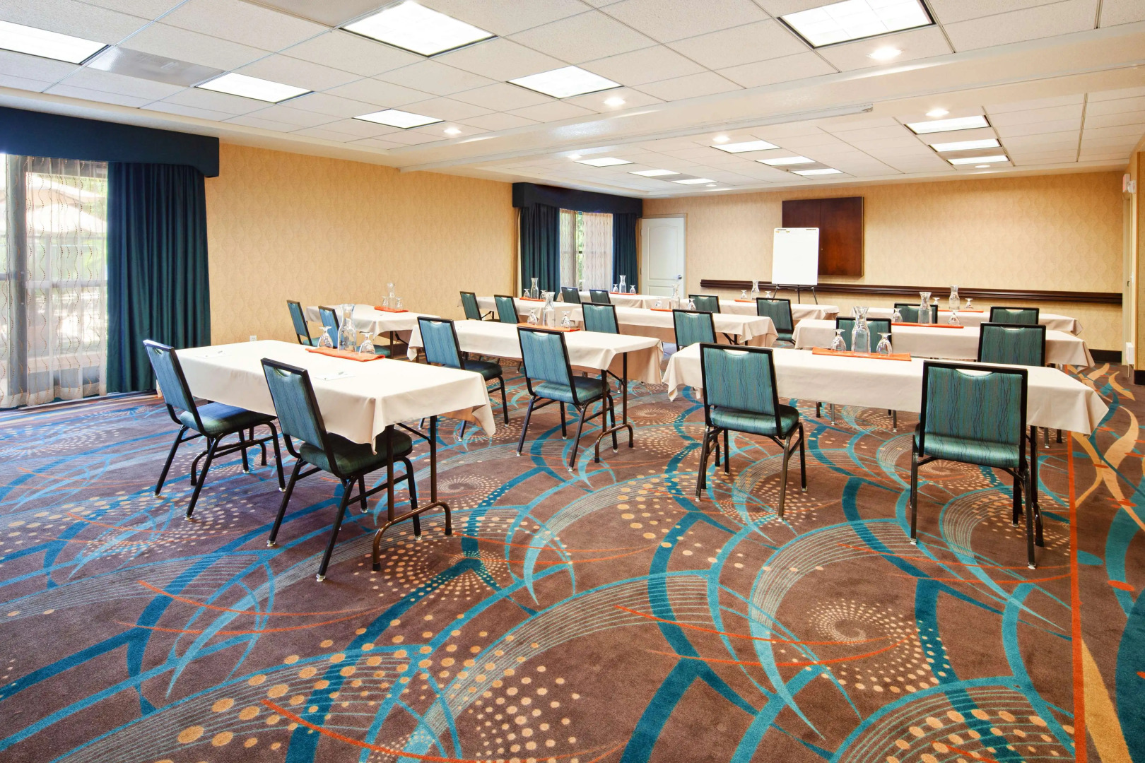 Hampton Inn & Suites Agoura Hills