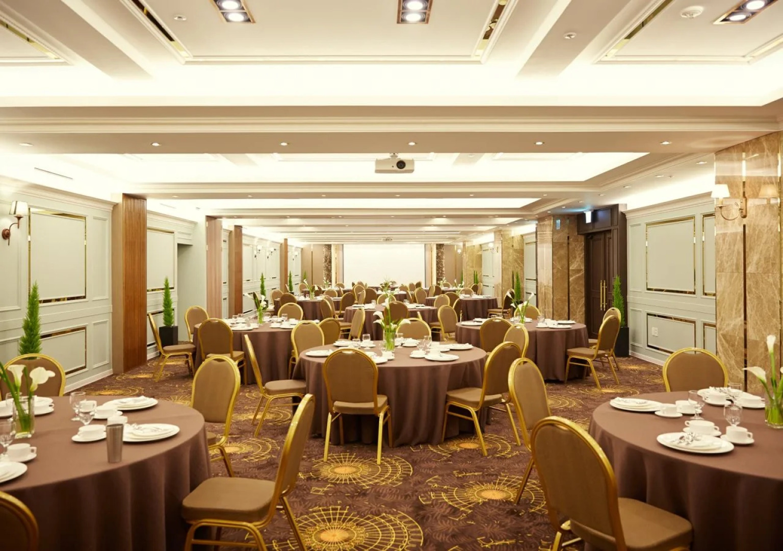 Royal Square Hotel Seoul