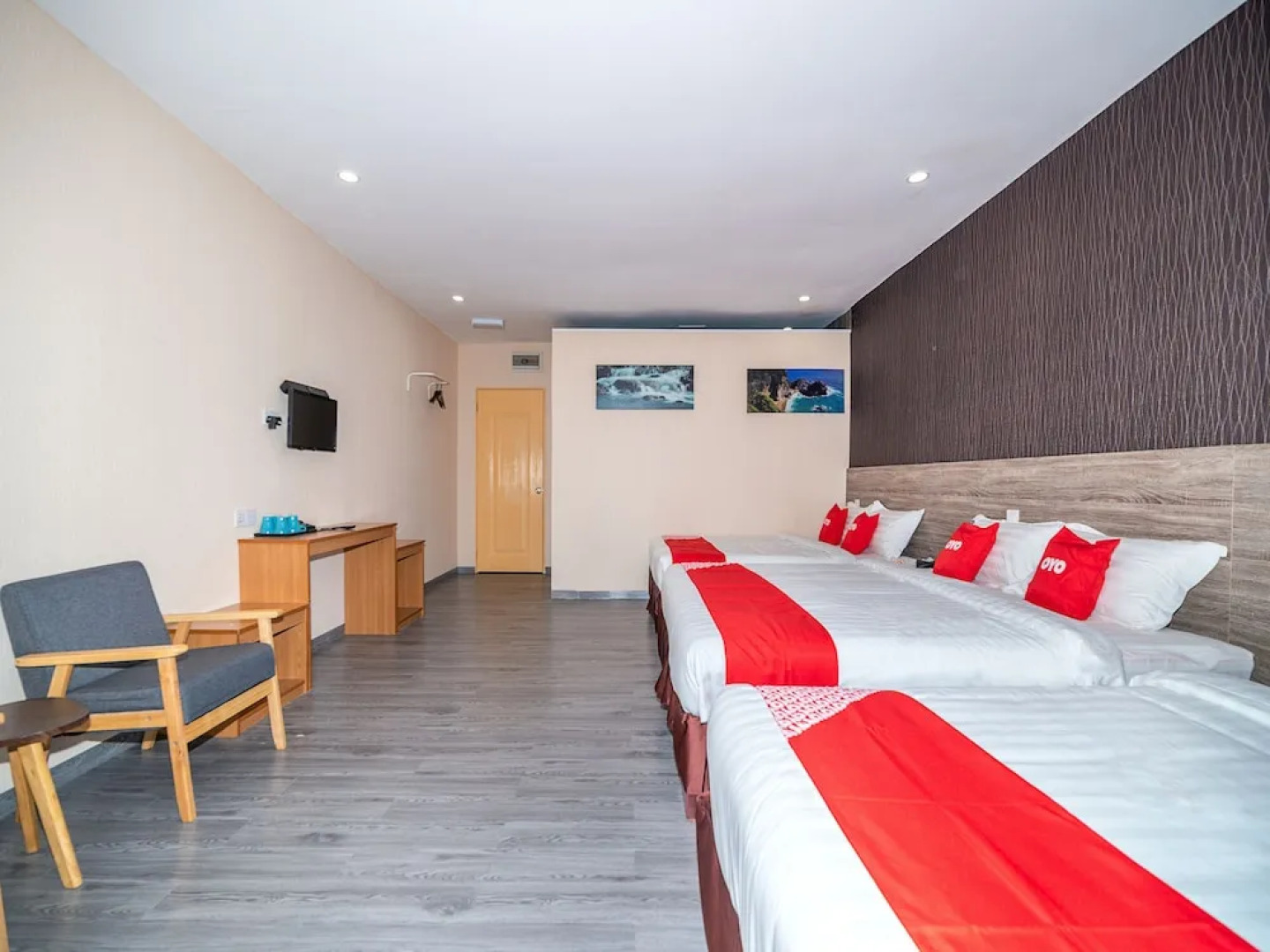 Hilltop Hotel by OYO Rooms