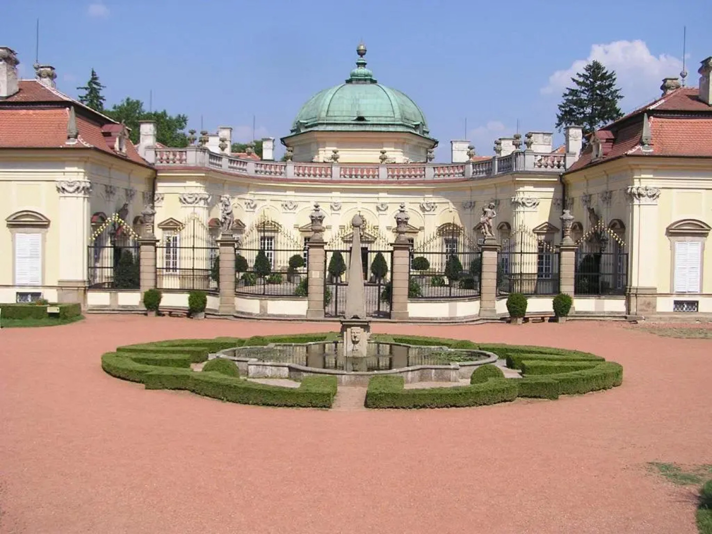 Kyjovský pivovar - hotel, restaurace, pivní lázně