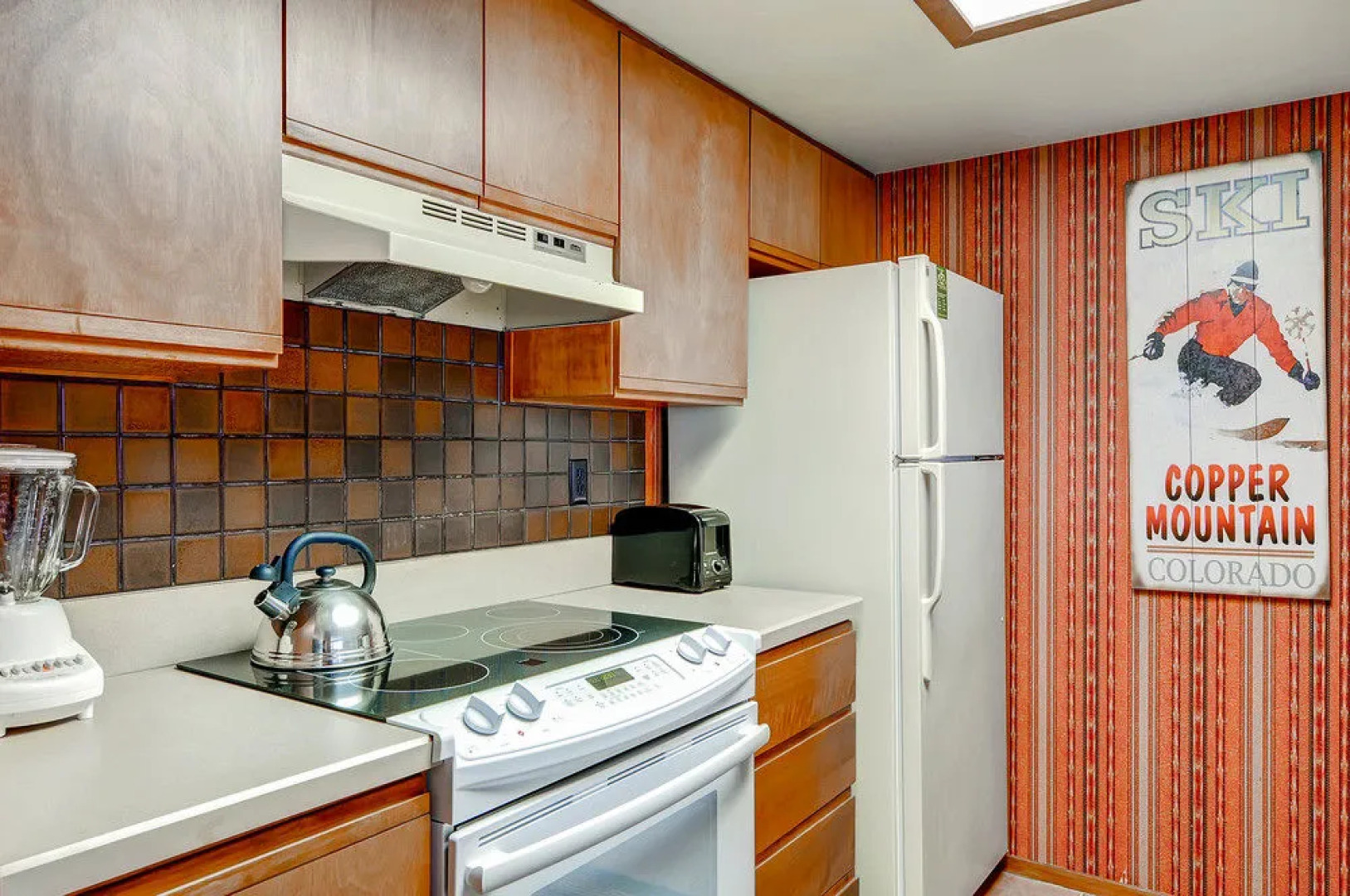 Mountain Plaza at Center Village by Copper Mountain Lodging