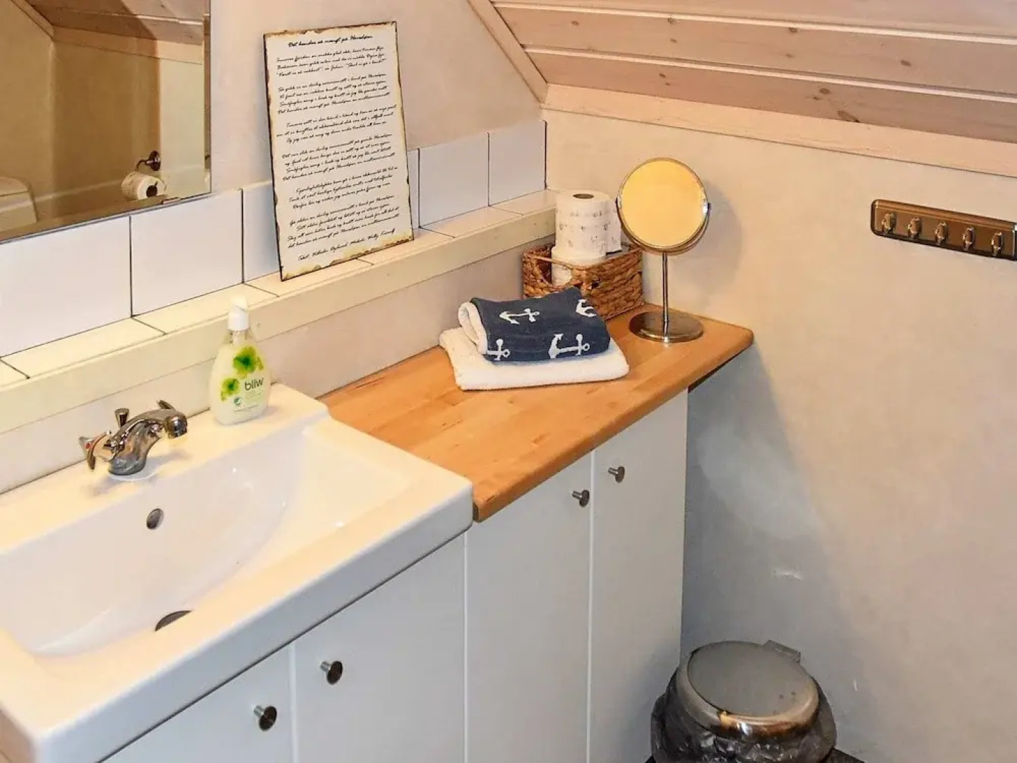 5 Person Holiday Home in Bud-by Traum