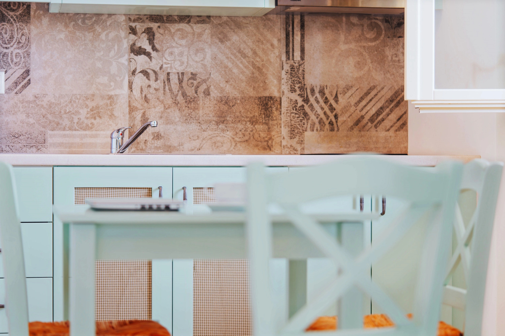 Aelia Apartments & Suites