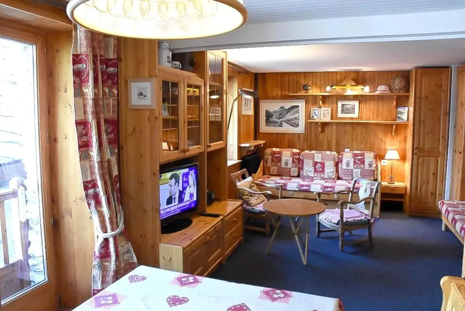 Apartment With one Bedroom in Val-d'isère, With Wonderful Mountain Vie