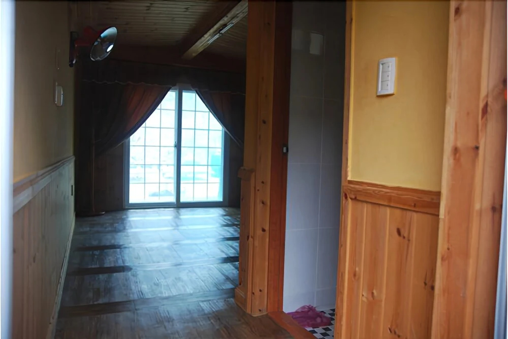 Hadong Inside the Scene Pension