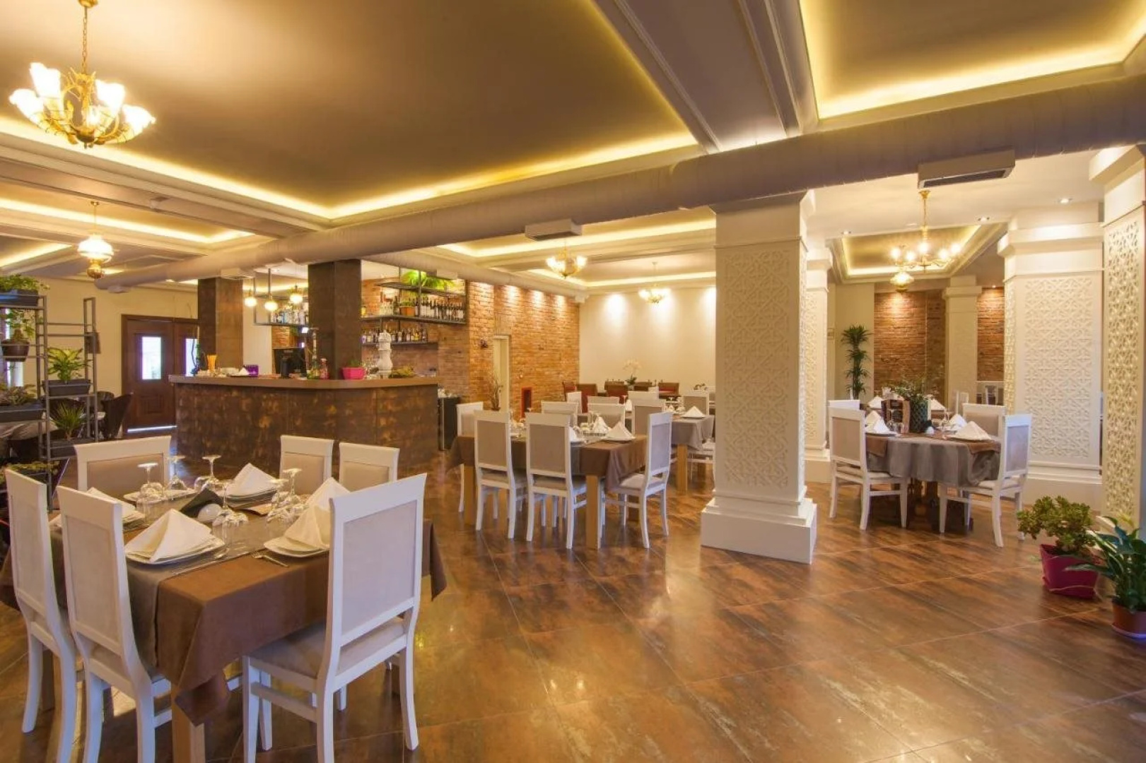 Casta Diva Hotel