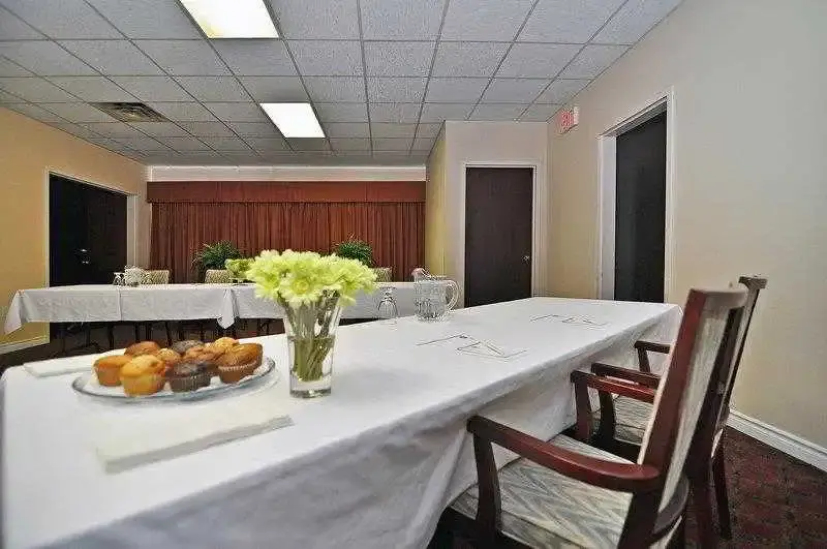Best Western Plus Manoir Adelaide