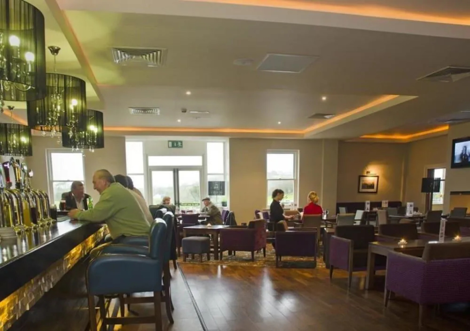 Westport Country Lodge Hotel