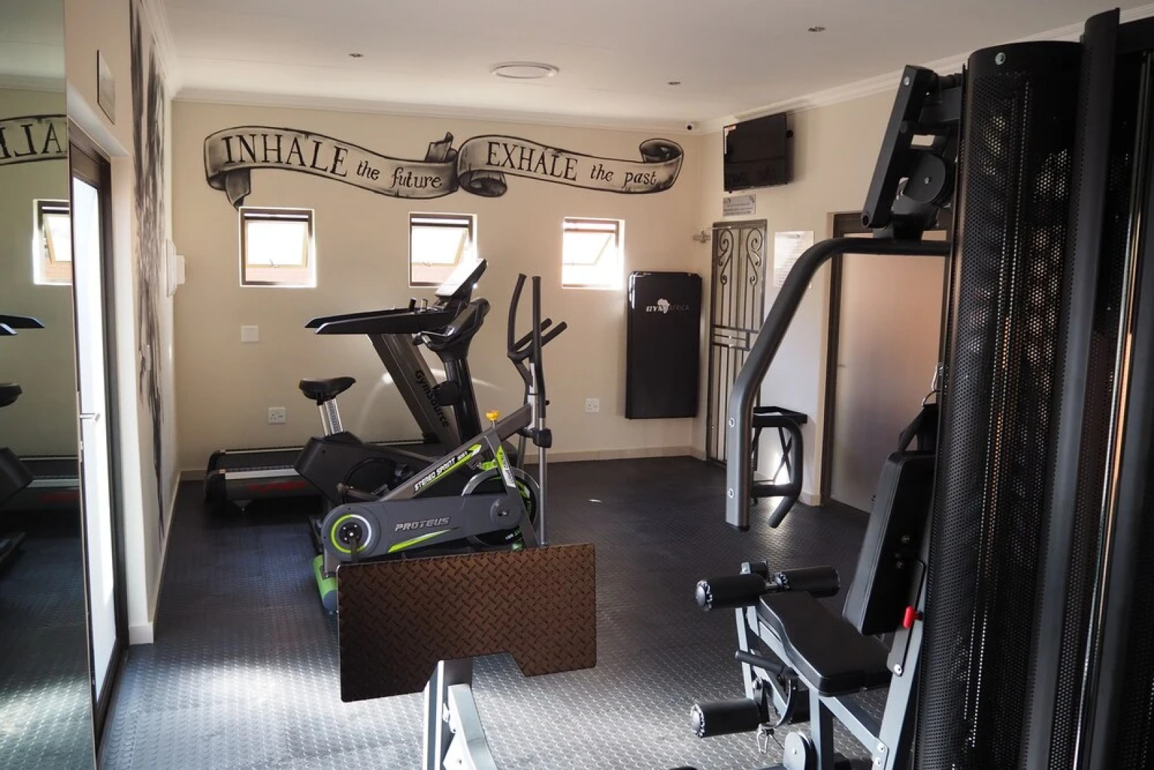 African Eagle Apartments