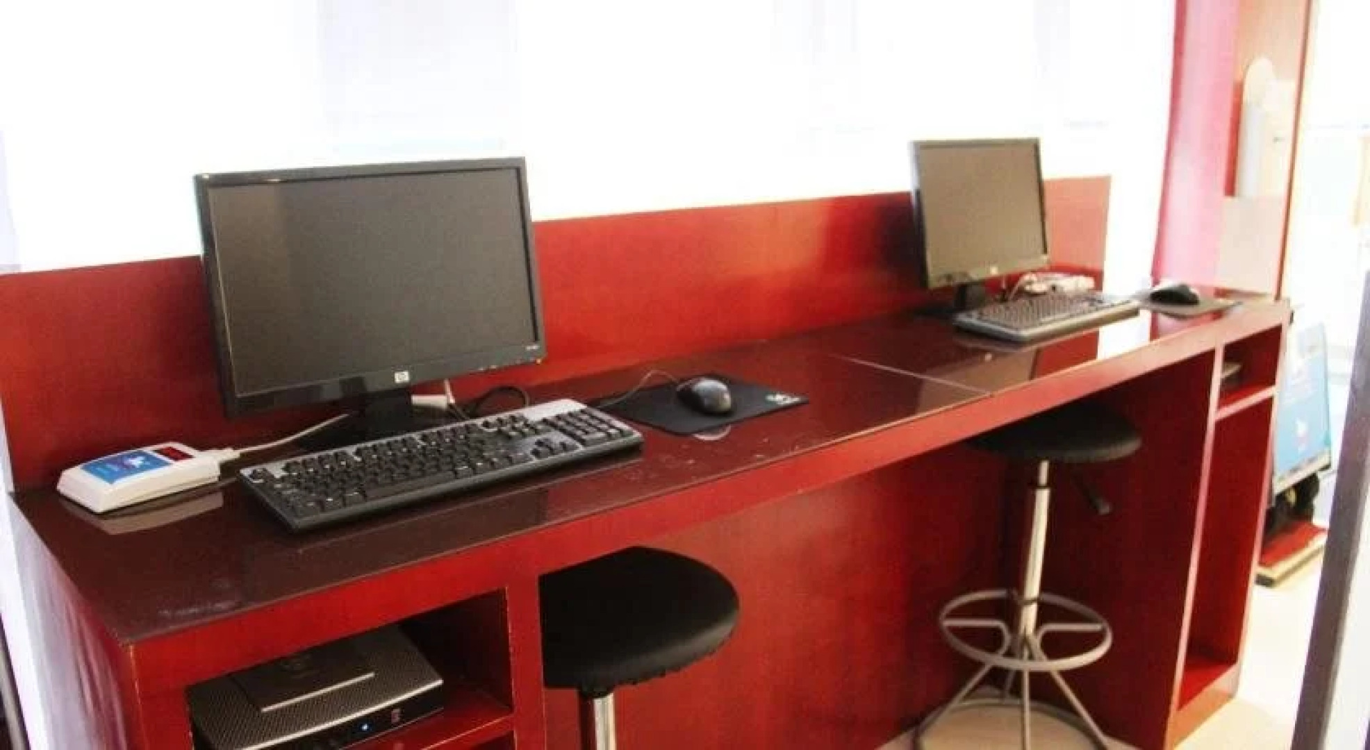 Hanting Express Yiyang Binjiang Road Branch