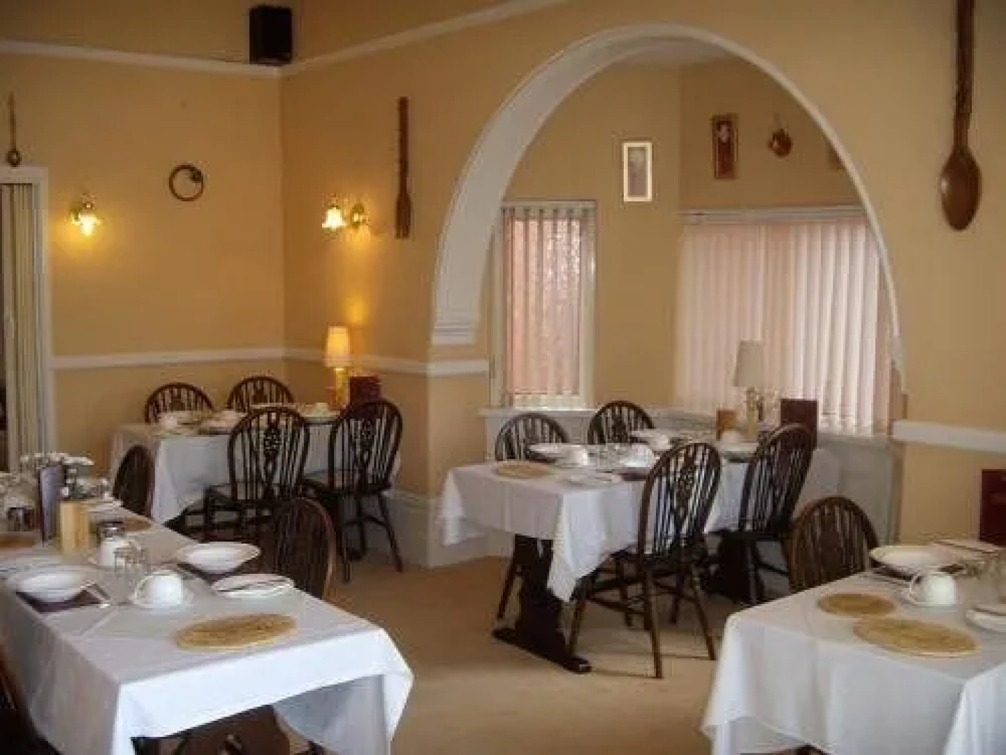 Whitworth Falls Hotel