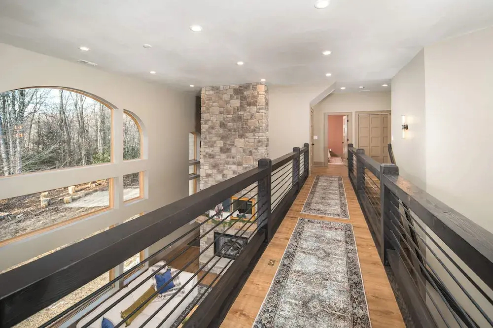 2 Mi to Beech Mtn Resort! 8,000-sq-ft Luxe Escape