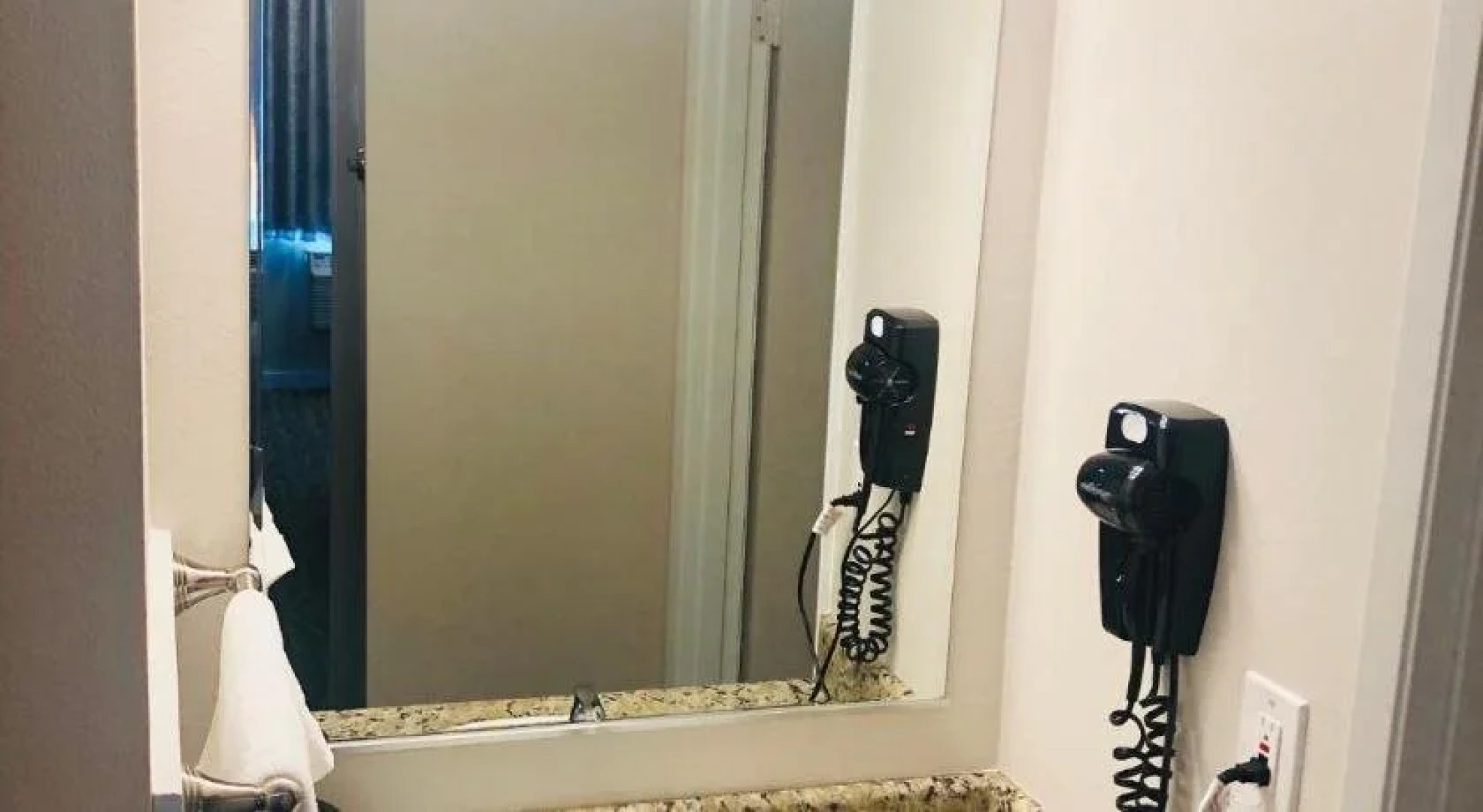 Dunes Motel Hillsboro