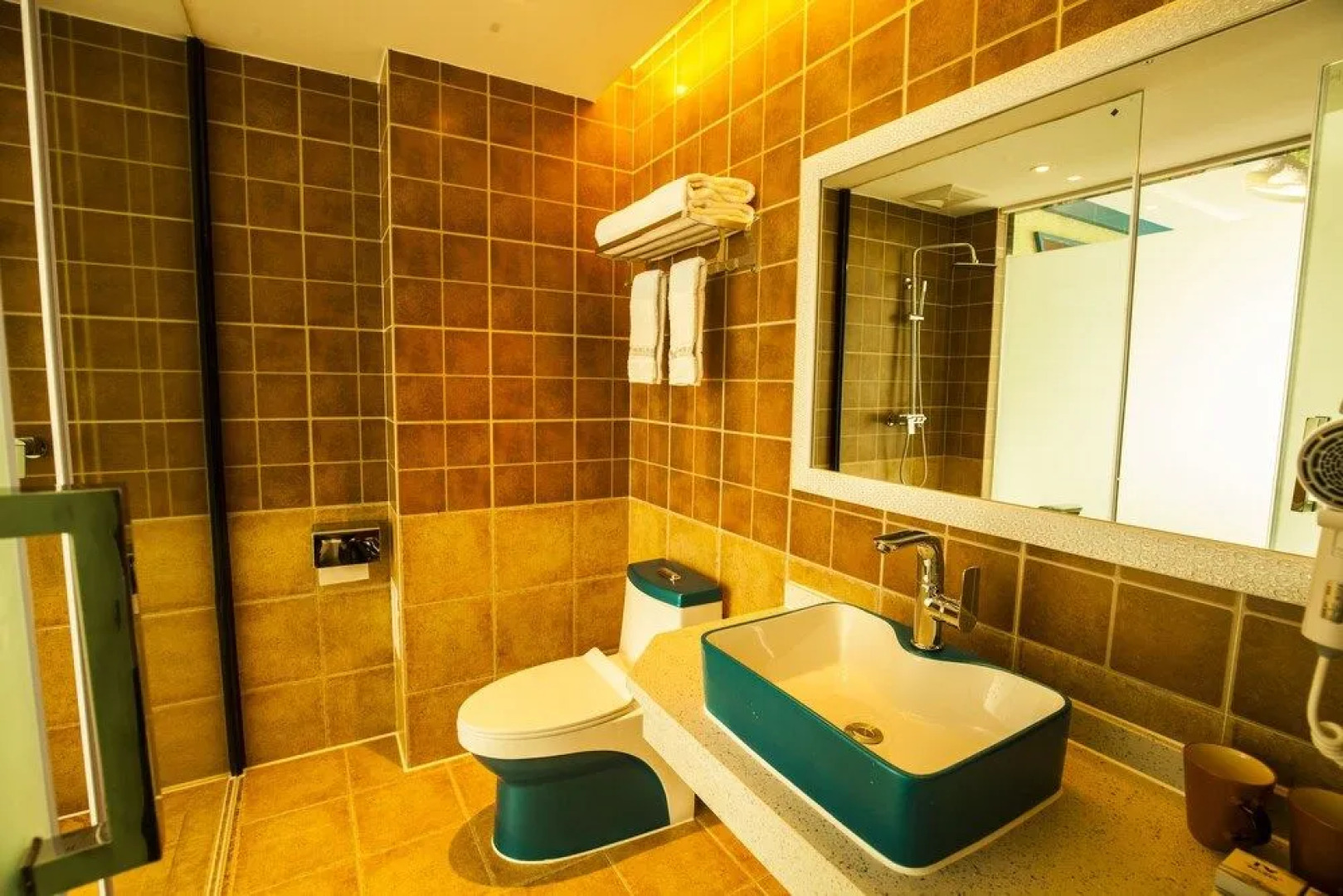 Fun-loving Theme Hotel of Tengchong