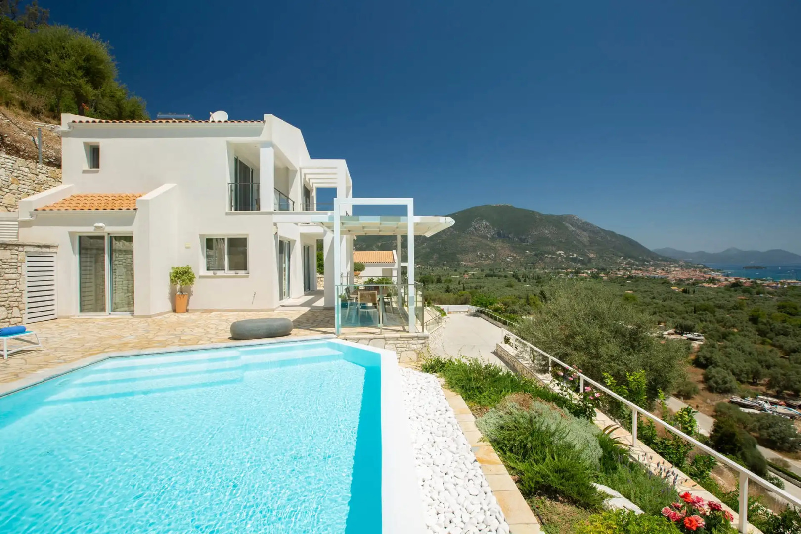 Armonia - Afroditi Villas Collection